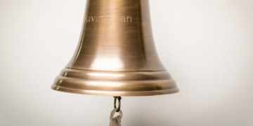 Tajemniczy dzwon bije sam