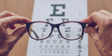 Wzrok a ekrany – chroń oczy w erze cyfrowej